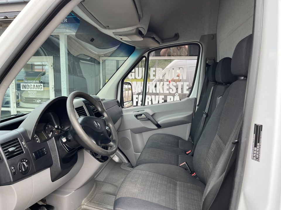 Mercedes Sprinter 316 2,2 CDi R2 Kassevogn 5d