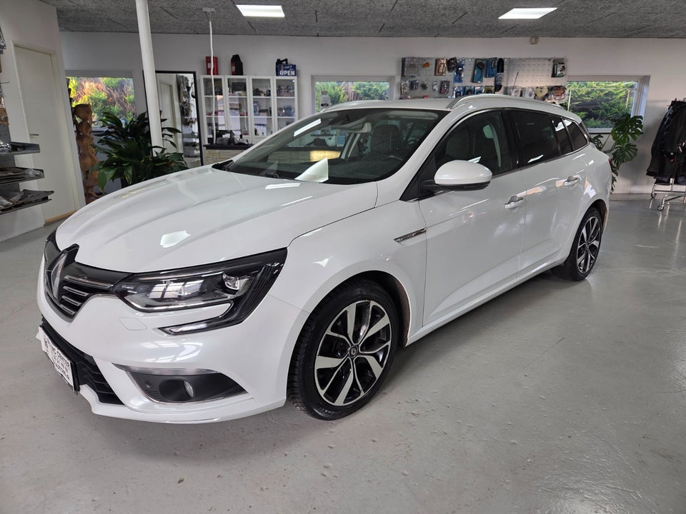 Renault Megane IV 1,3 TCe 140 Bose Edition Sport Tourer EDC 5d