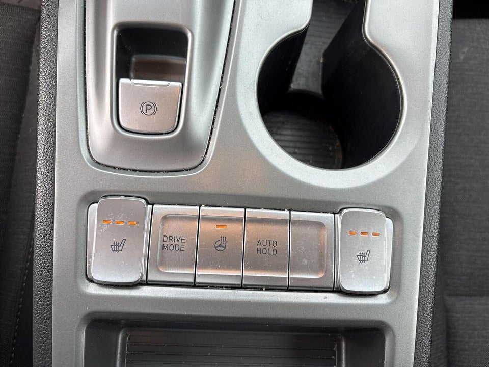 Hyundai Kona 39 EV Essential 5d