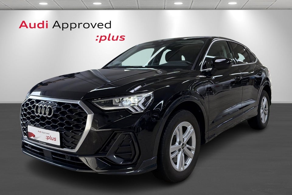 Audi Q3 45 TFSi e Attitude plus Sportback S-tr. 5d