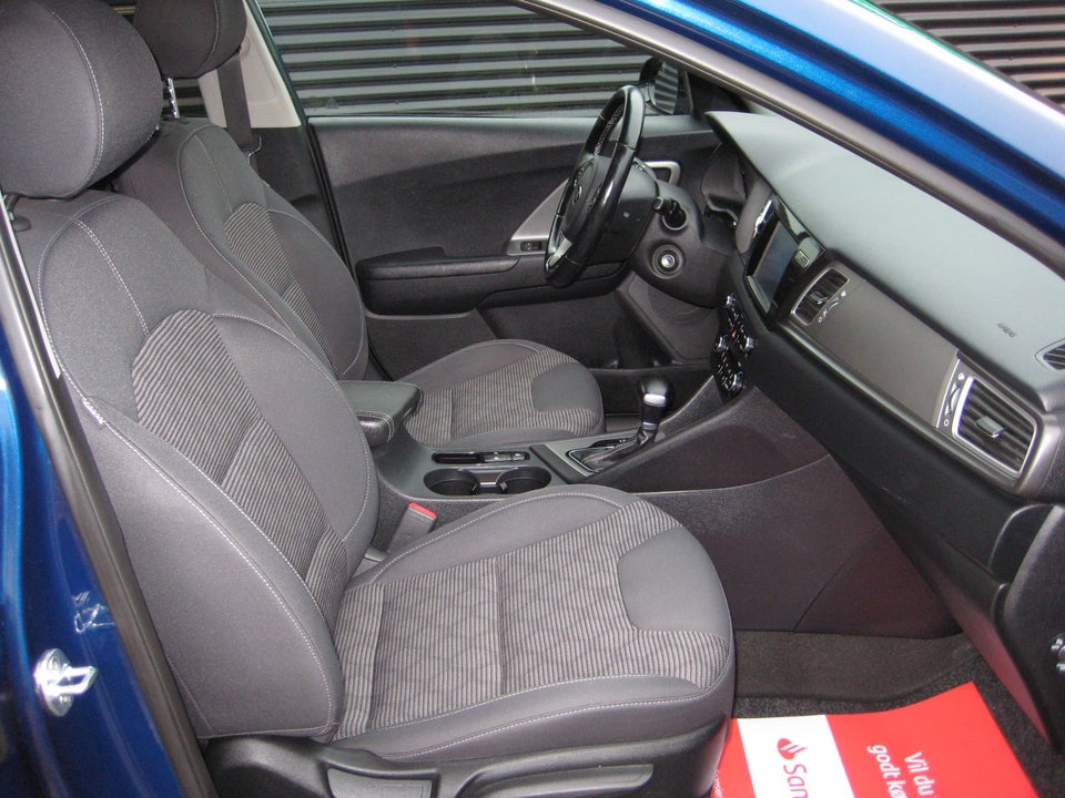 Kia Niro 1,6 HEV Attraction DCT Van 5d