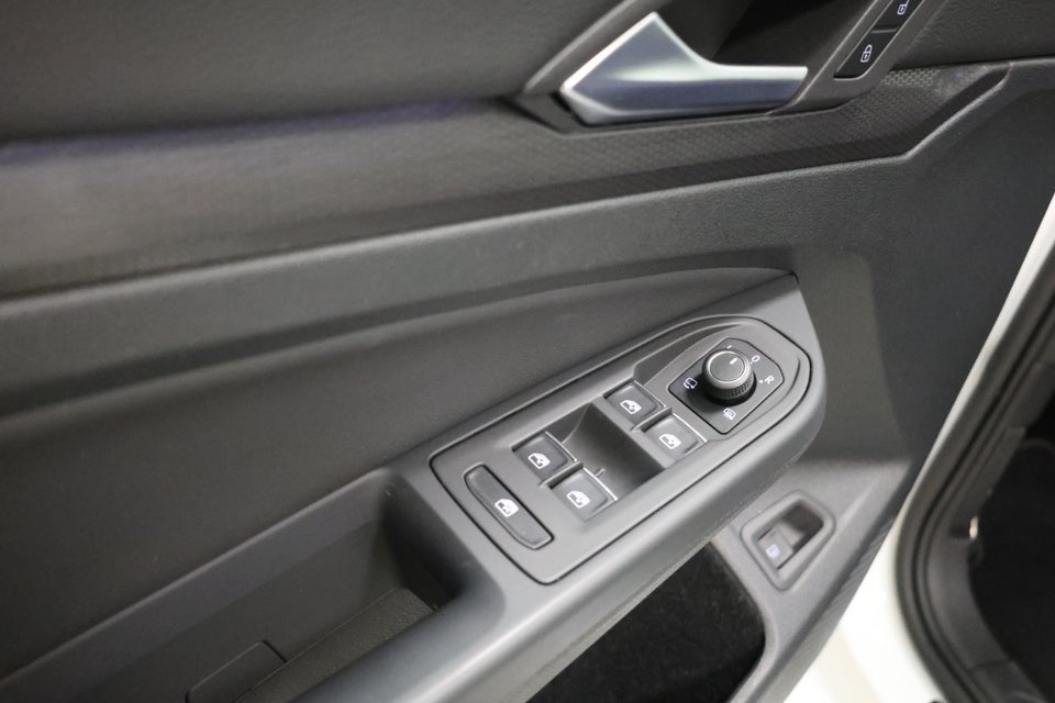 VW Golf VIII 1,4 GTE DSG 5d