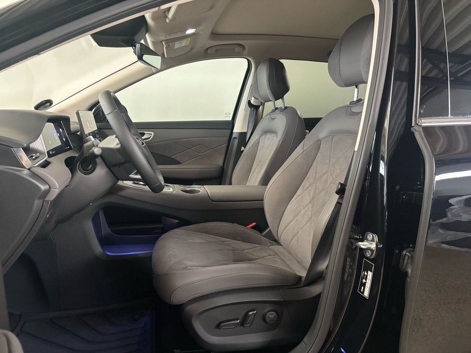 MG MGS6 77 Luxury Long Range 5d