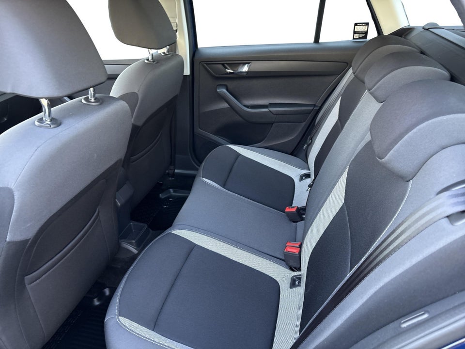 Skoda Fabia 1,0 TSi 110 Ambition Tour Combi 5d