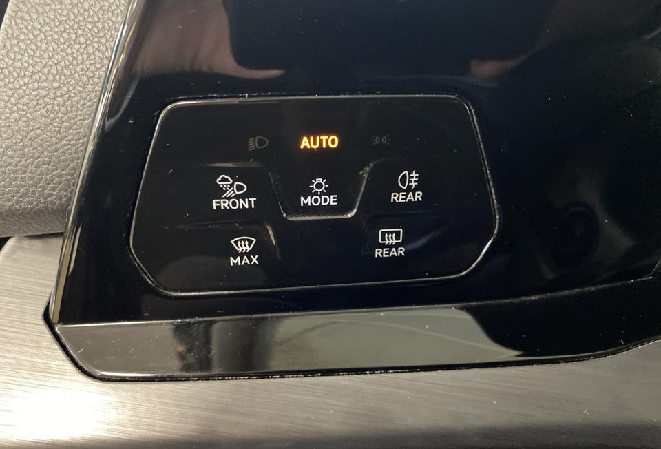 VW Golf VIII 1,5 eTSi 150 Style DSG 5d