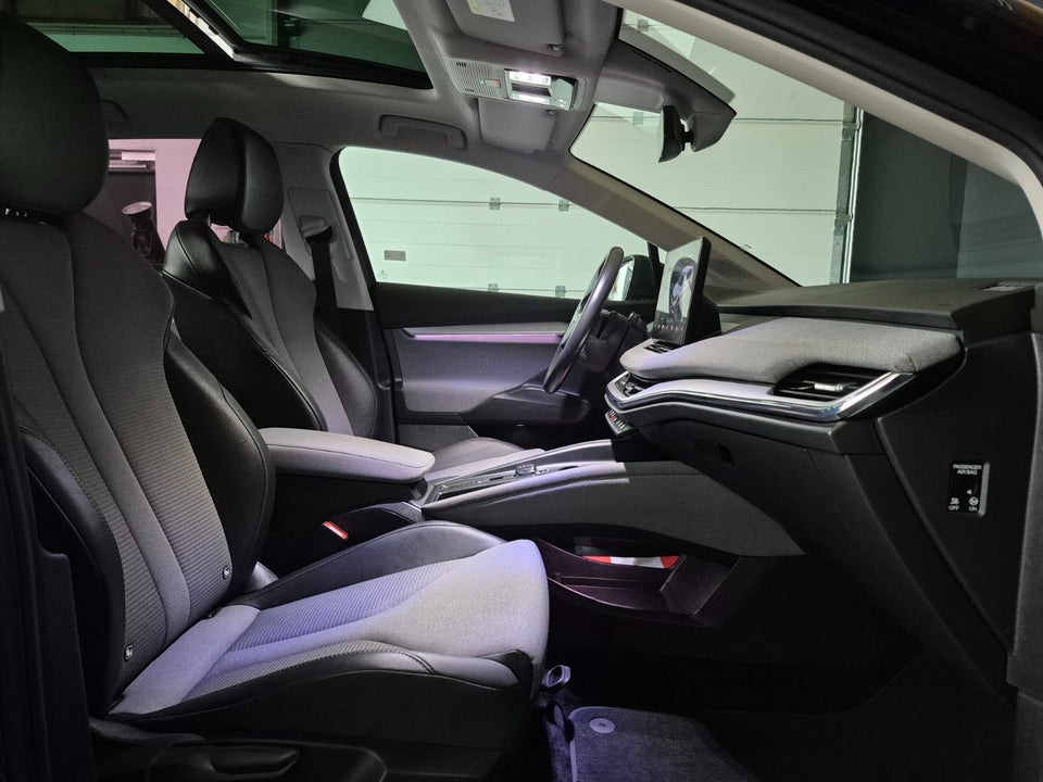 Skoda Enyaq 80 iV Plus 5d