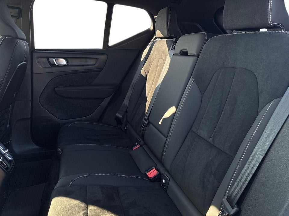 Volvo XC40 ReCharge Extended Range Ultimate 5d