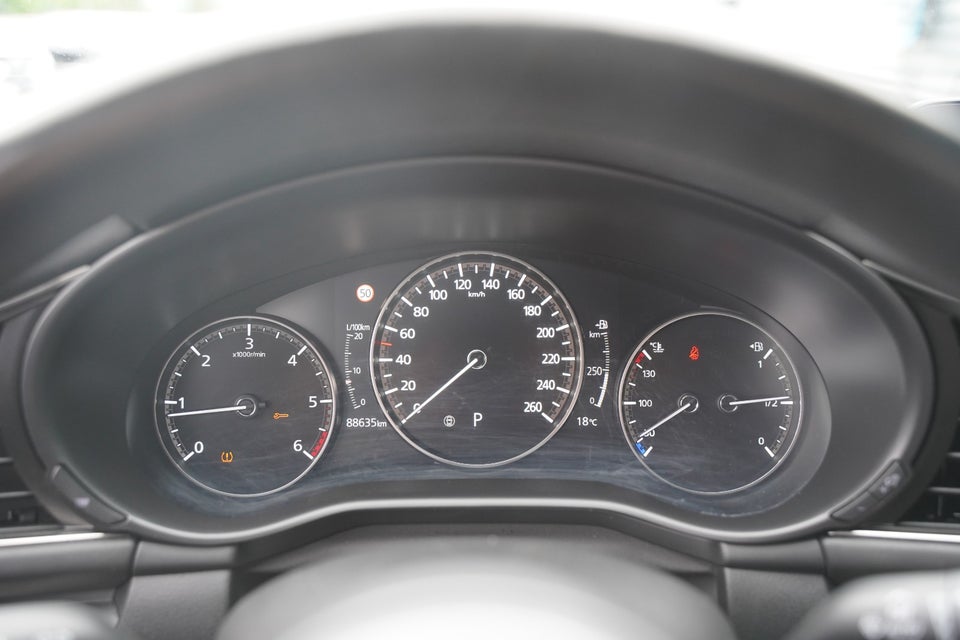 Mazda 3 1,8 SkyActiv-D 116 Sky aut. 5d