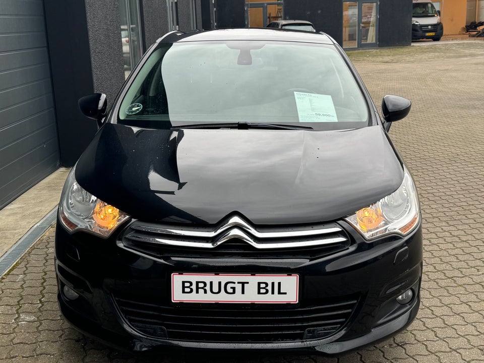 Citroën C4 1,6 e-HDi 112 Seduction 5d