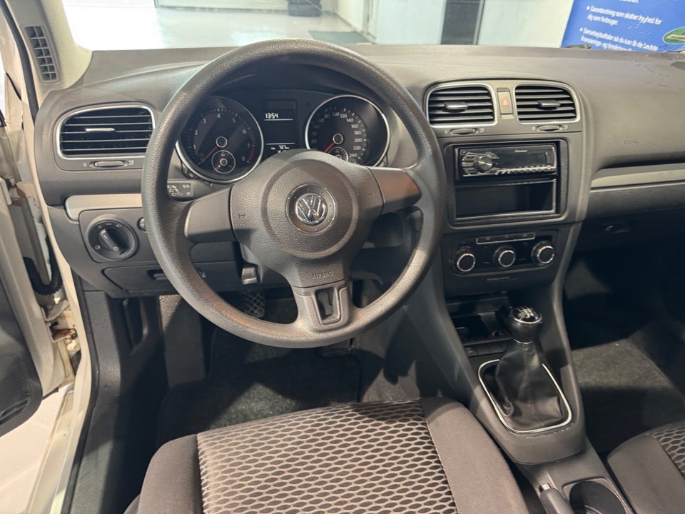 VW Golf VI 1,4 16V Trendline 5d
