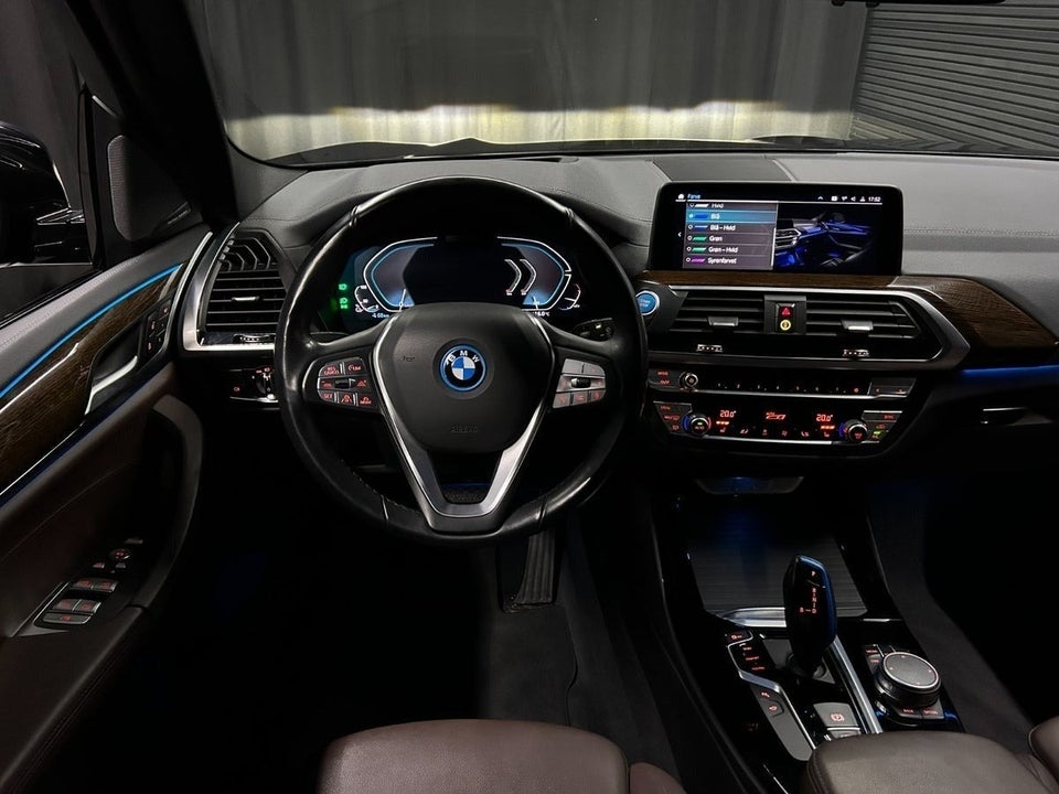 BMW iX3 Charged Plus 5d