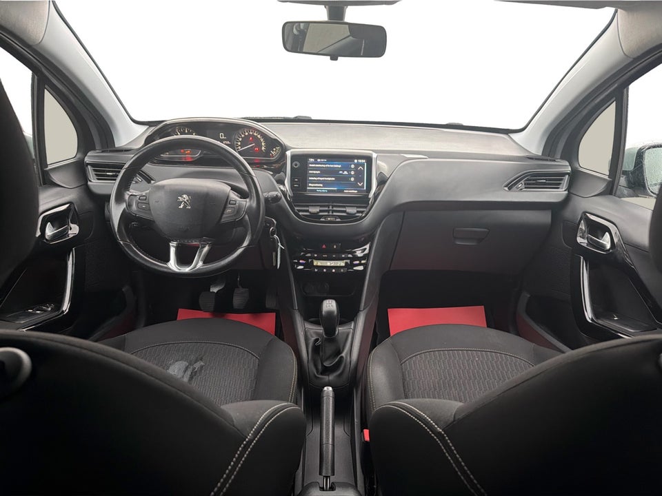 Peugeot 208 1,6 BlueHDi 100 Strike 5d