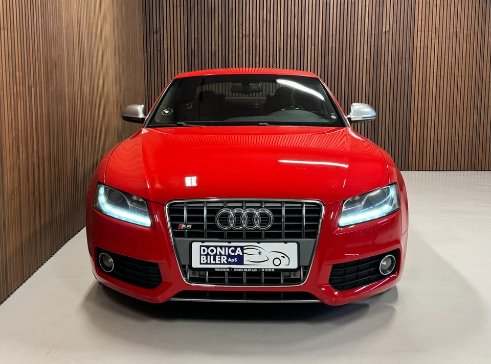 Audi S5 4,2 FSi Coupé quattro 2d