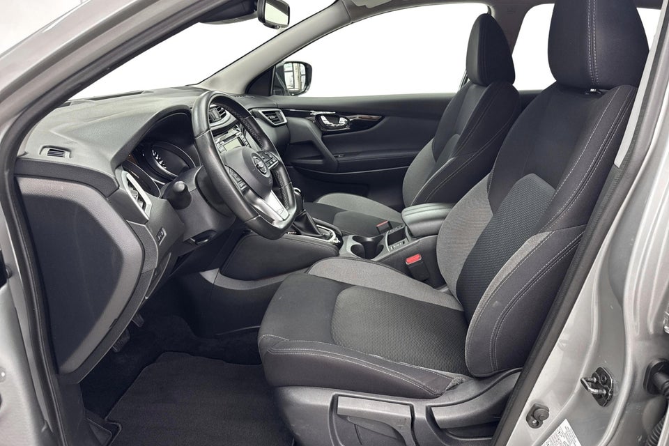 Nissan Qashqai 1,3 Dig-T 160 N-Connecta DCT 5d