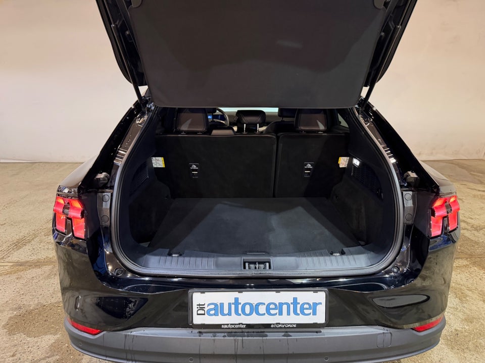 Ford Mustang Mach-E 75 Standard Range 5d