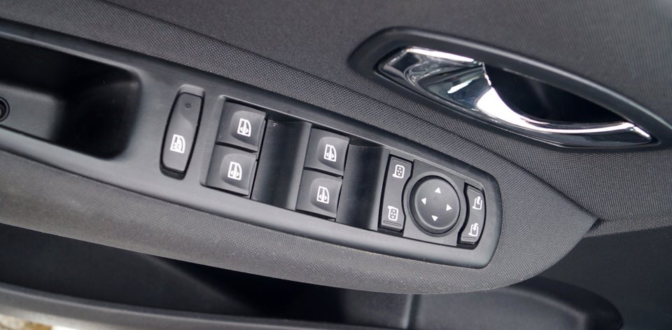 Renault Scenic III 1,5 dCi 110 Limited Edition EDC 5d