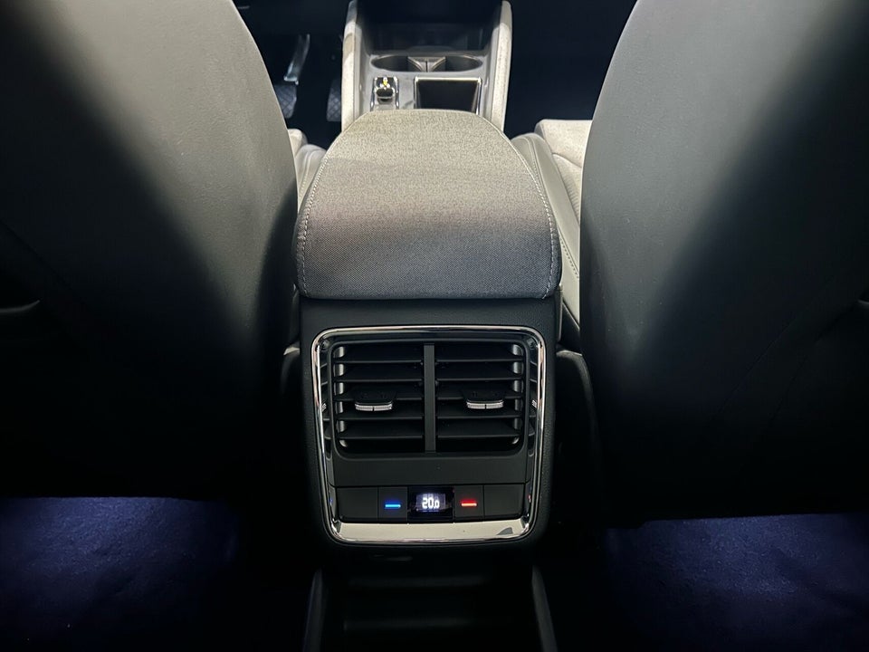 Skoda Enyaq 80 iV Premium 5d