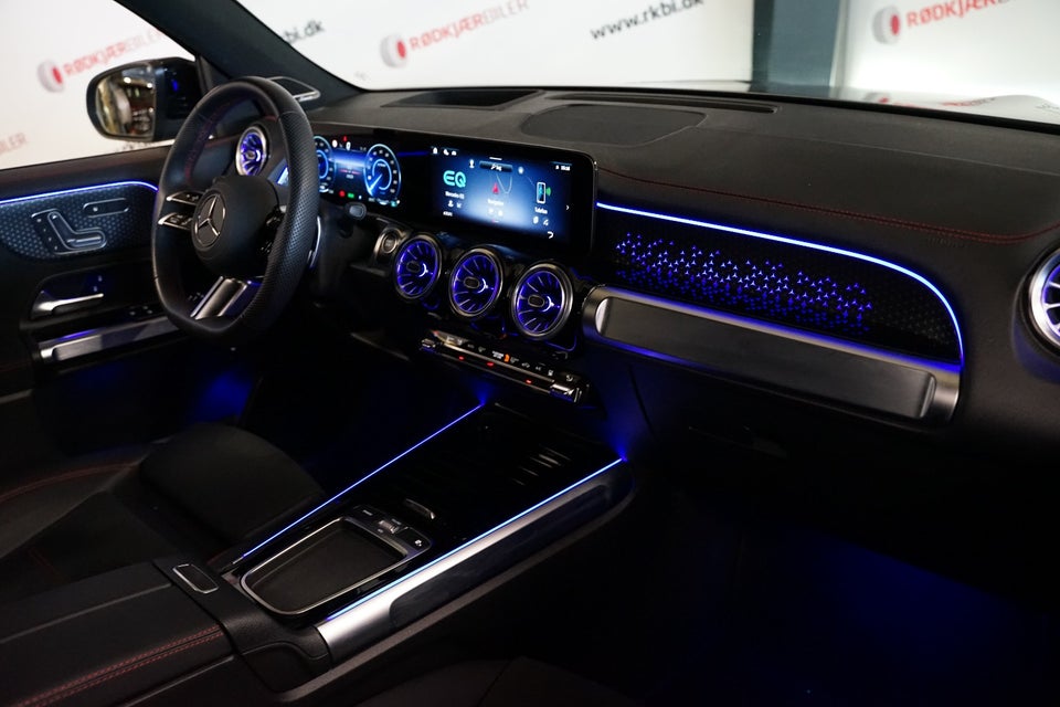 Mercedes EQB300 AMG Line 4Matic 5d