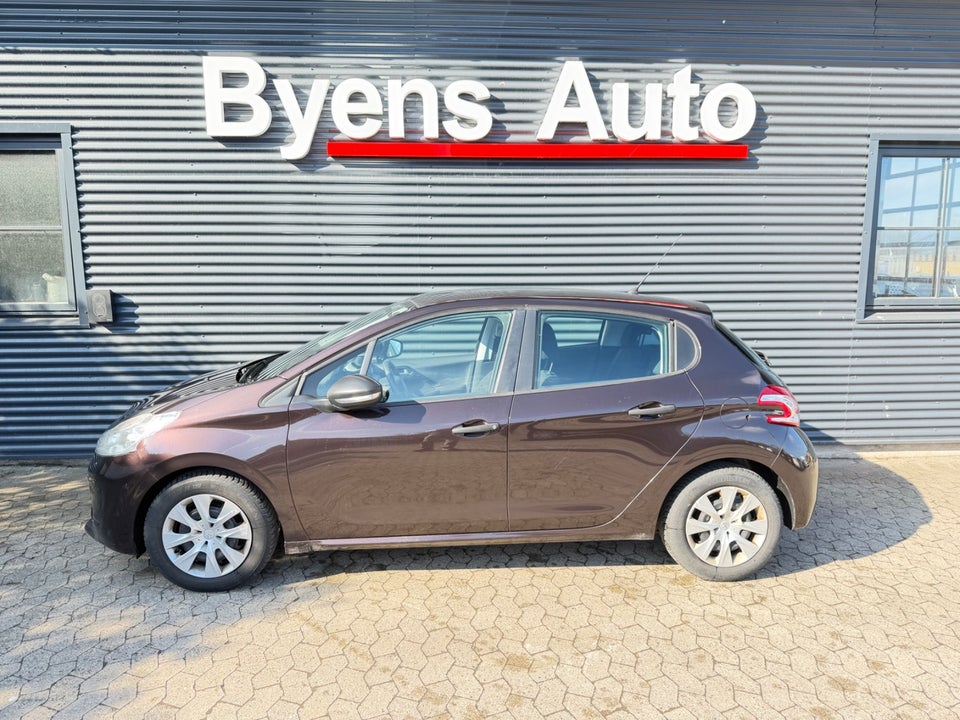Peugeot 208 1,0 VTi Access 5d
