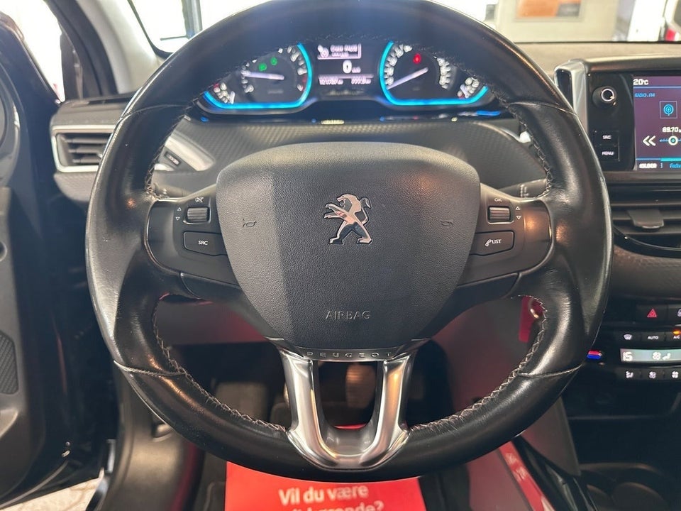 Peugeot 2008 1,2 e-THP 110 Allure 5d