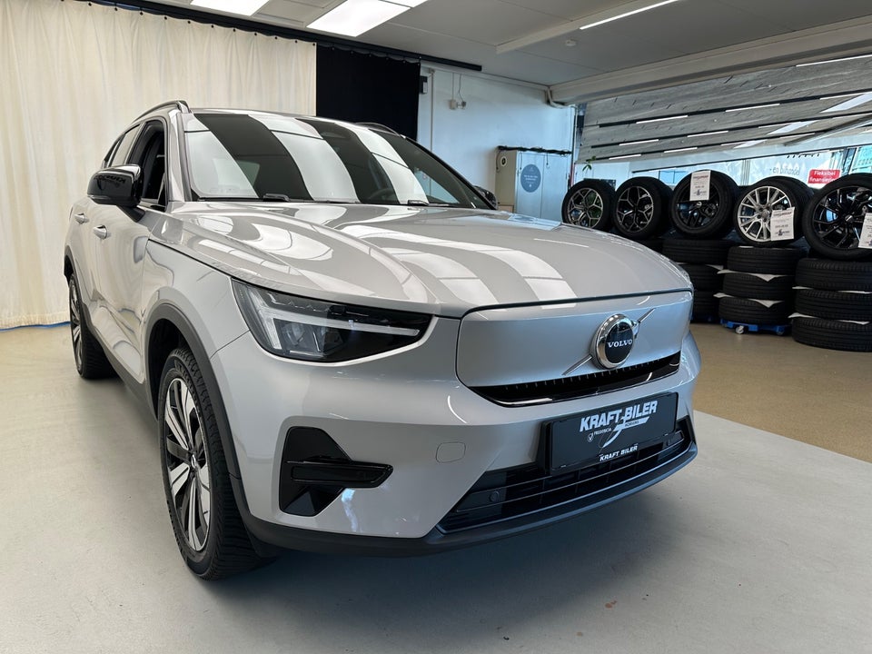 Volvo XC40 ReCharge Start 5d