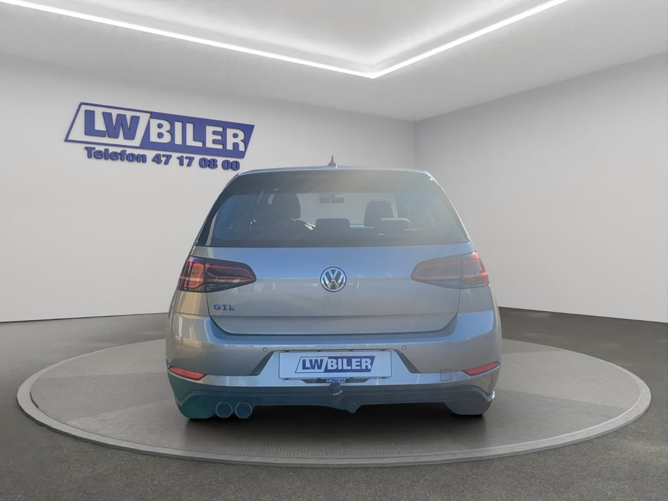 VW Golf VII 1,4 GTE DSG 5d