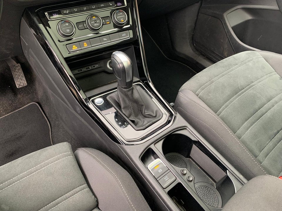 VW Touran 1,5 TSi 150 Highline DSG 7prs 5d