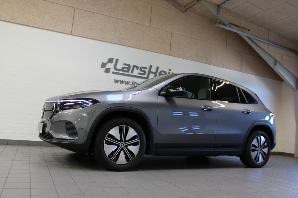 Mercedes EQA250+ Progressive 5d