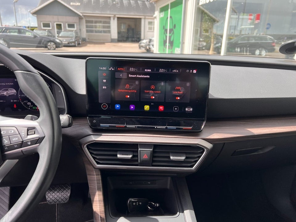 Seat Leon 1,5 eTSi 150 Xcellence Sportstourer DSG 5d