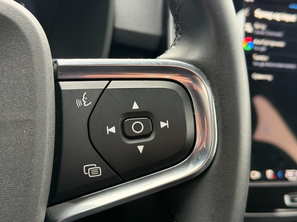 Volvo XC40 ReCharge Extended Range Ultimate 5d