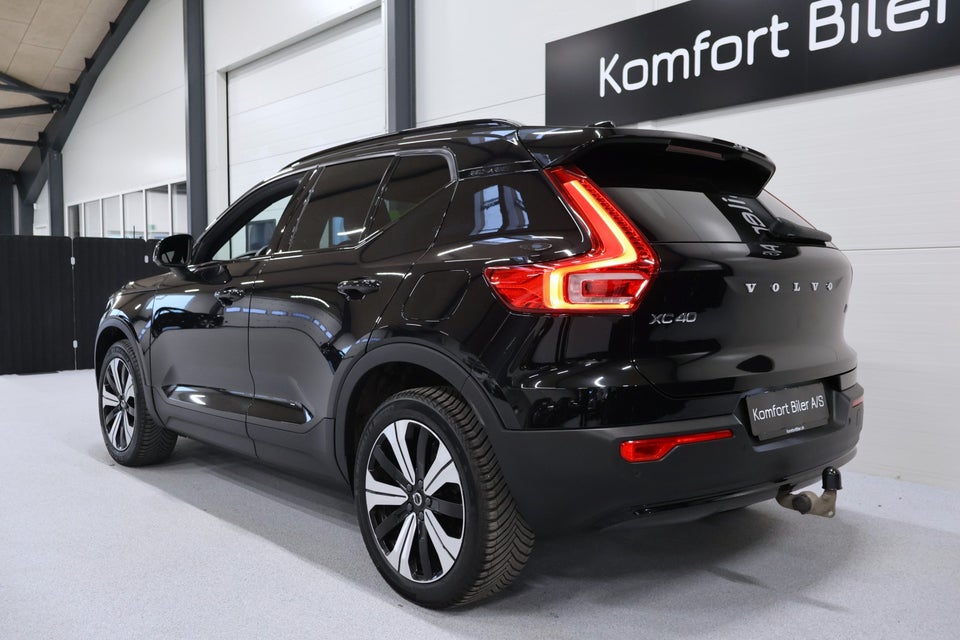 Volvo XC40 ReCharge Extended Range Plus 5d