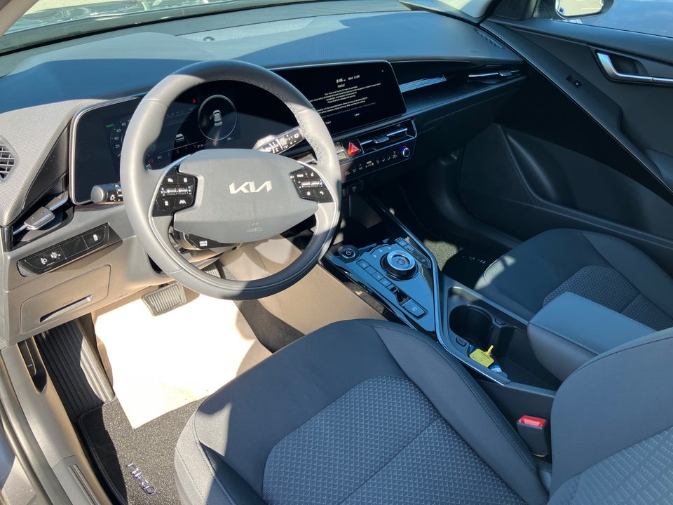 Kia Niro 64 EV Final Edition 5d