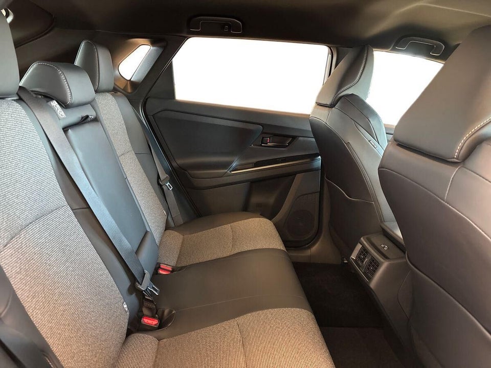 Toyota bZ4X 73 Active 5d