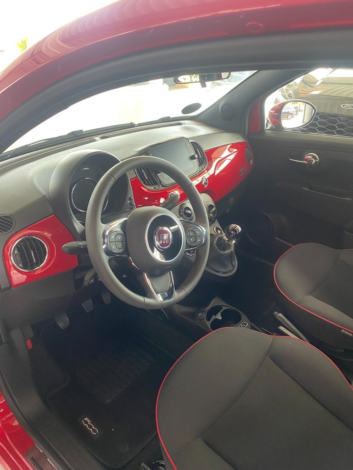 Fiat 500C 1,0 Hybrid (RED) 2d