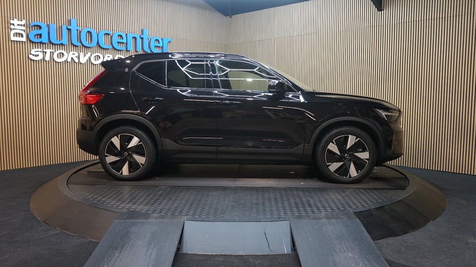 Volvo XC40 ReCharge Twin Plus 5d