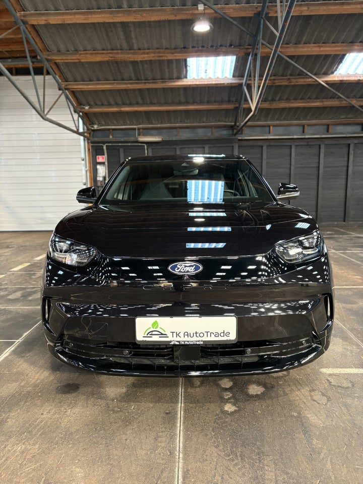 Ford Capri 79 Premium Extended Range AWD 5d