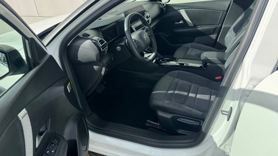 Citroën C4 1,2 PureTech 130 Max EAT8 5d