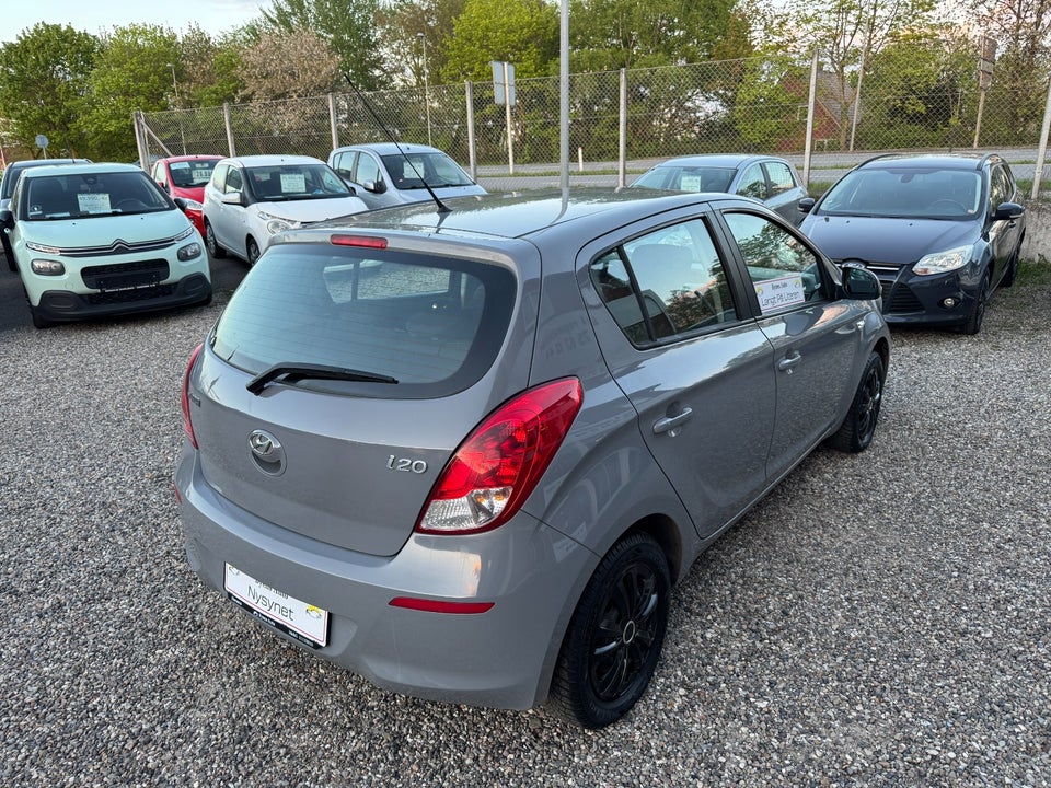 Hyundai i20 1,25 Classic XTR 5d