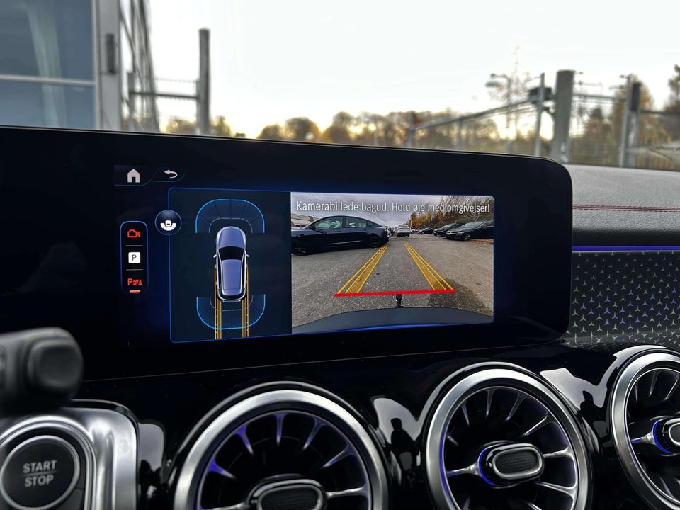 Mercedes EQB300 AMG Line 4Matic 5d