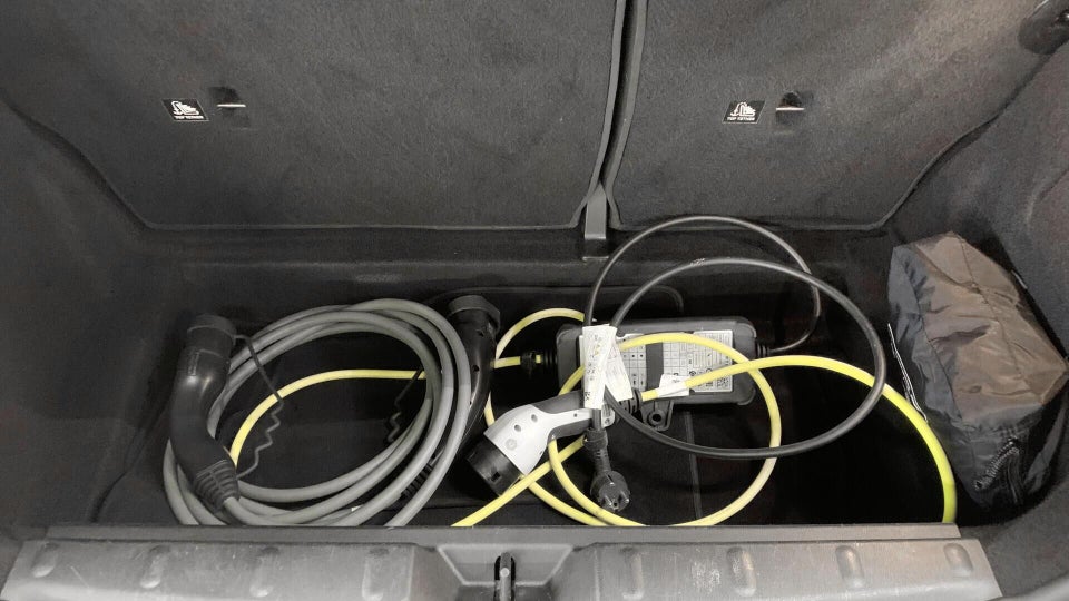 MINI Cooper SE Essential 3d