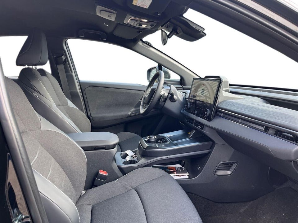 Toyota C-HR+ 77 Active 5d
