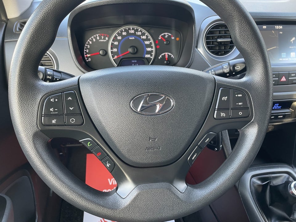 Hyundai i10 1,0 Touch 5d