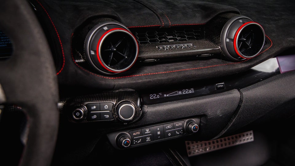 Ferrari 812 Competizione 6,5 DCT 2d