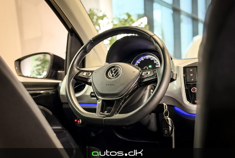 VW e-Up! Style Plus 5d
