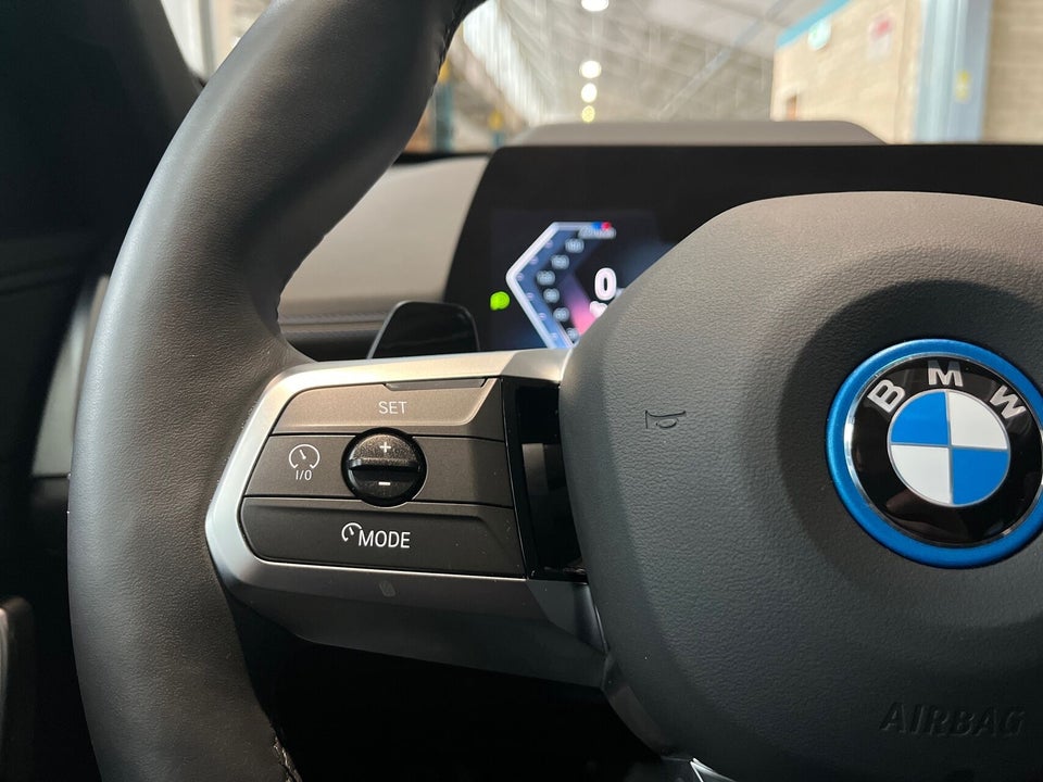 BMW iX1 eDrive20 M-Sport 5d