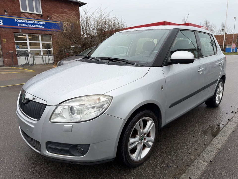 Skoda Fabia 1,2 12V Elegance 5d