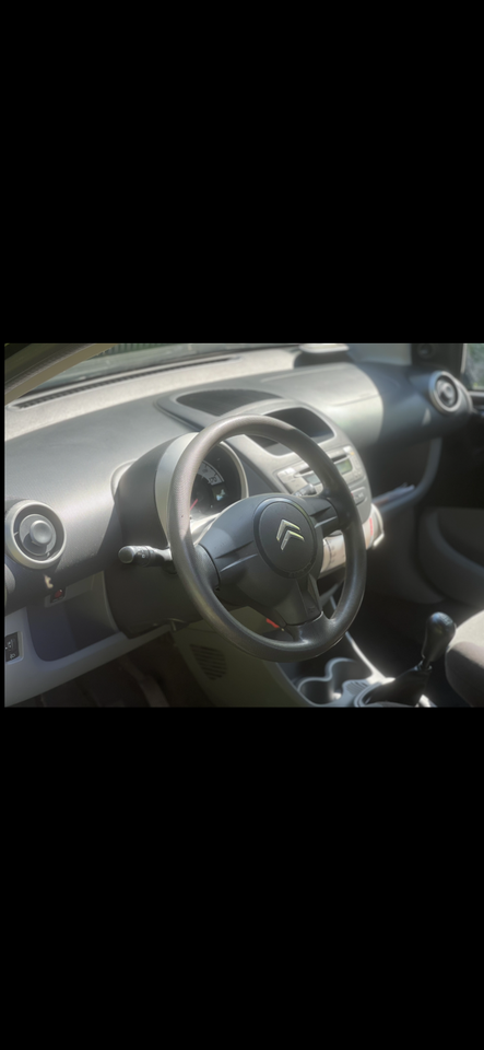 Citroën C1 1,0i  5d