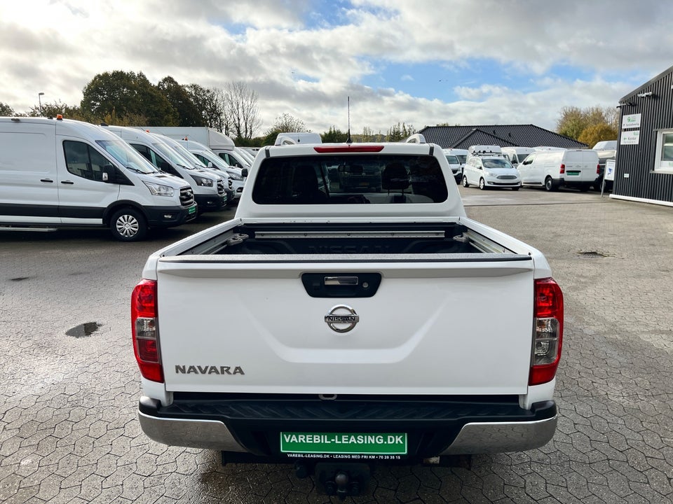 Nissan Navara 2,3 dCi 160 Db.Kab N-Connecta 4d