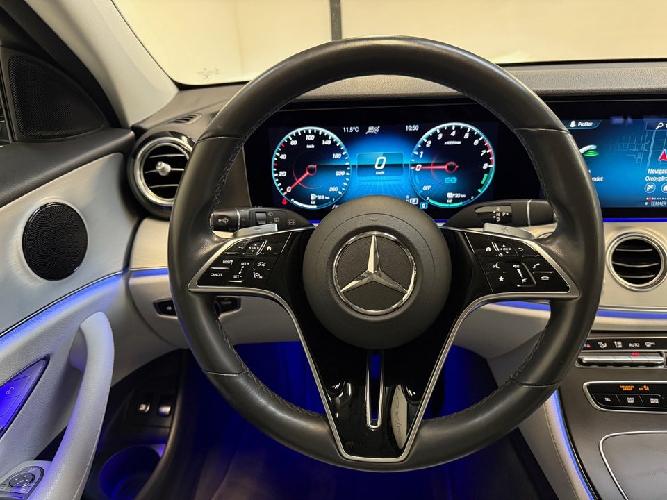 Mercedes E300 e 2,0 AMG Line stc. aut. 5d