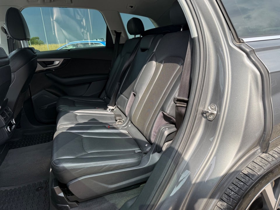 Audi Q7 3,0 TDi 272 quattro Tiptr. 5d